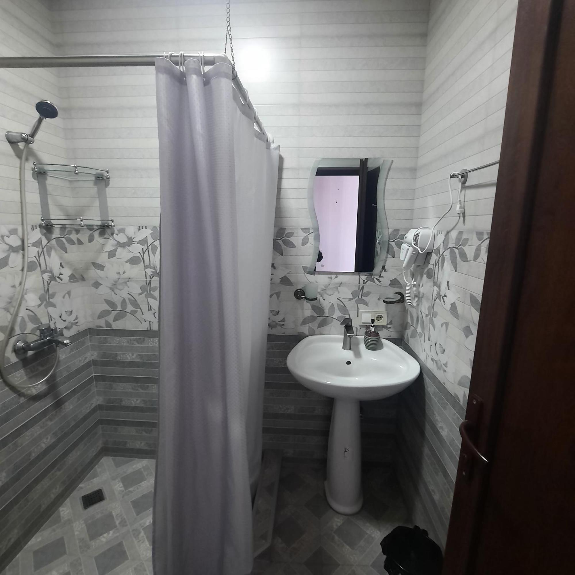 Hotel Gio-Nika Kazbegi Esterno foto