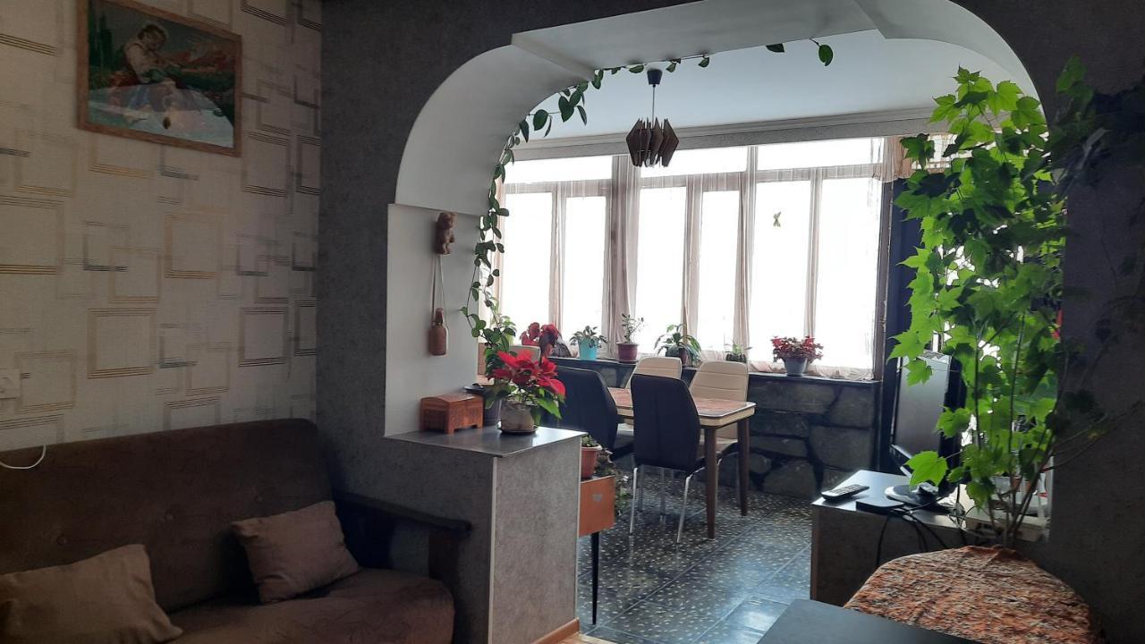 Hotel Gio-Nika Kazbegi Esterno foto